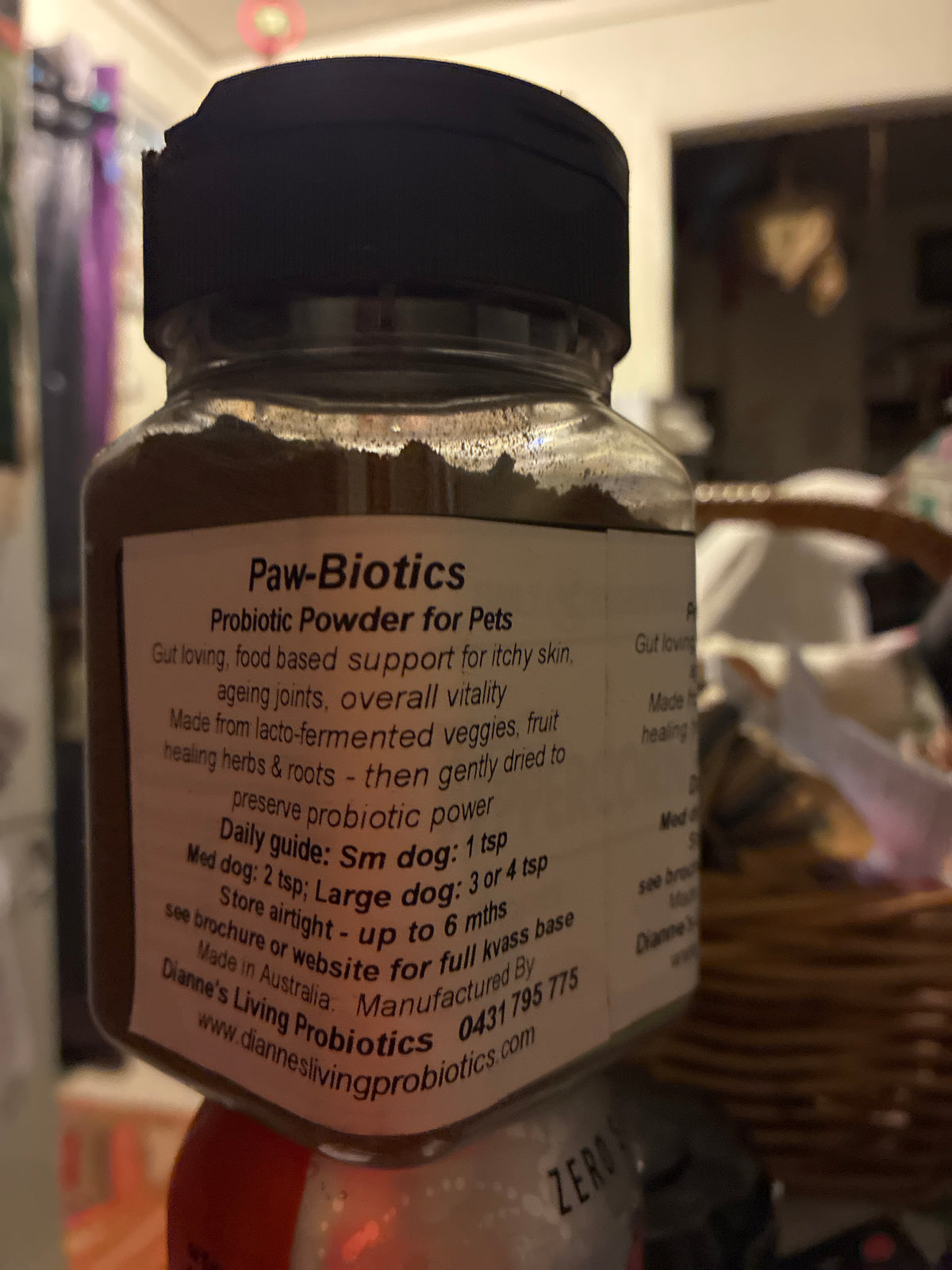 Pet Probiotics - Woof & Well & Paw-Biotics powdering